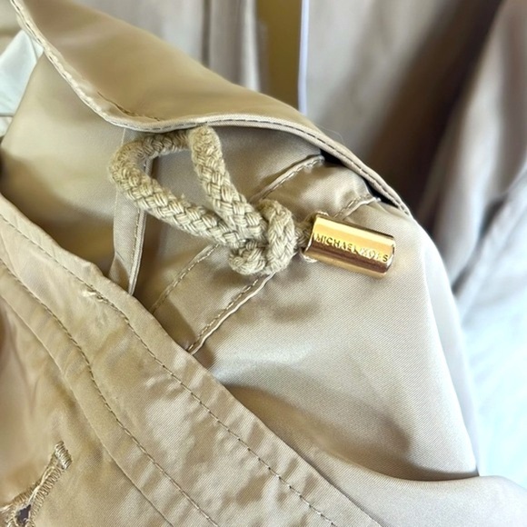 Brand New Michaels Kors Khaki Drawstring Waist Button Up Jacket Neutral Casual - Picture 15 of 16